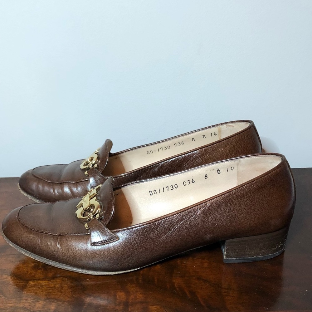 Salvatore Ferragamo Brown Leather Flats Loafers horse bit hardware size 8